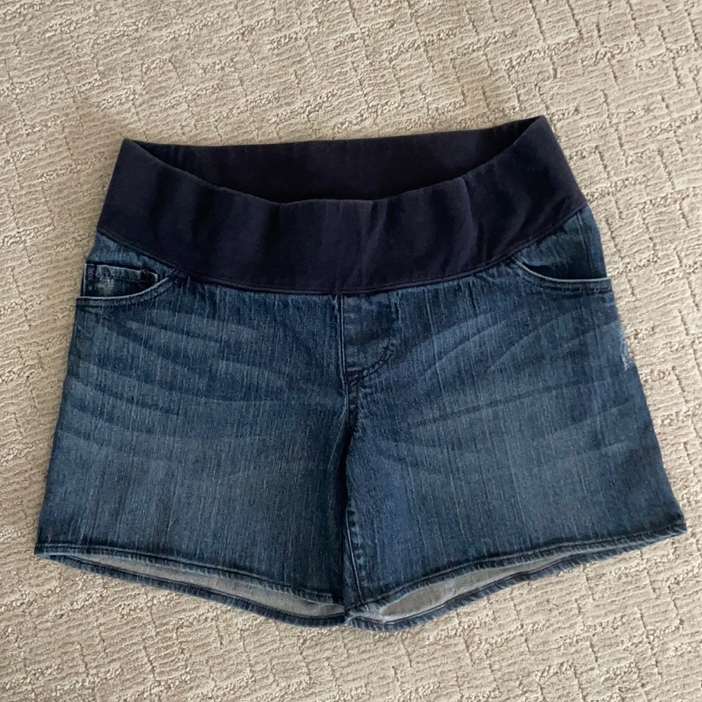 Liz Lange Maternity Jean Shorts